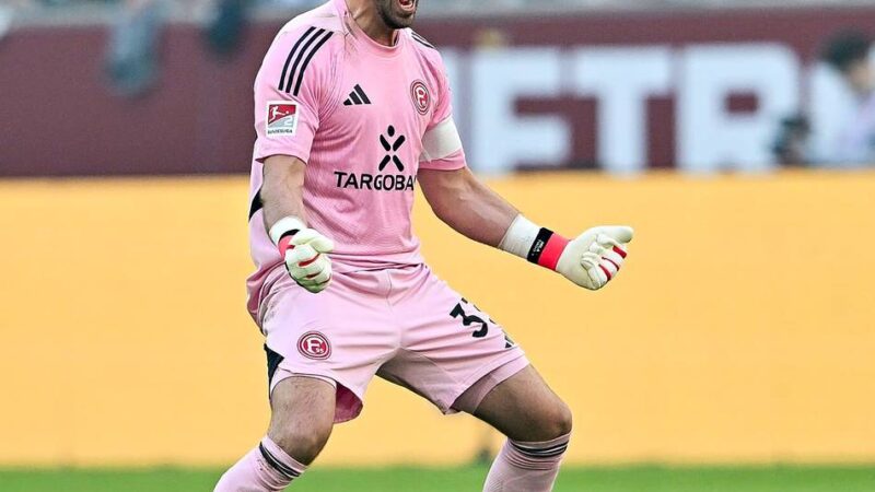 Profitiert der Ex-Fortuna-Kapitän?: Champions-League-Klub öffnet Tür zu Kastenmeier-Transfer – deutliche Trainer-Forderung