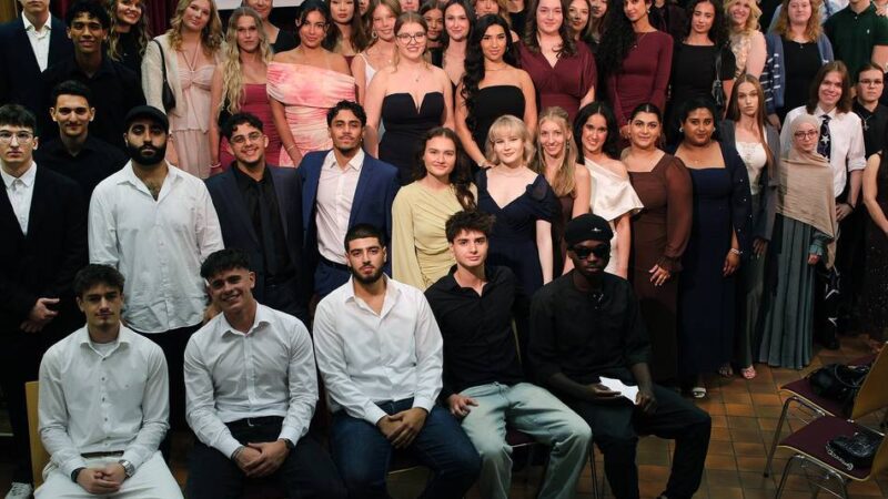 Abitur in Ratingen: Martin-Luther-King-Schule entlässt Abiturienten