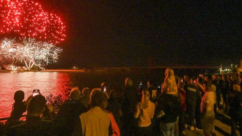 Stadtfest in Emmerich: Halteverbote und Sperrungen bei „Emmerich im Lichterglanz“
