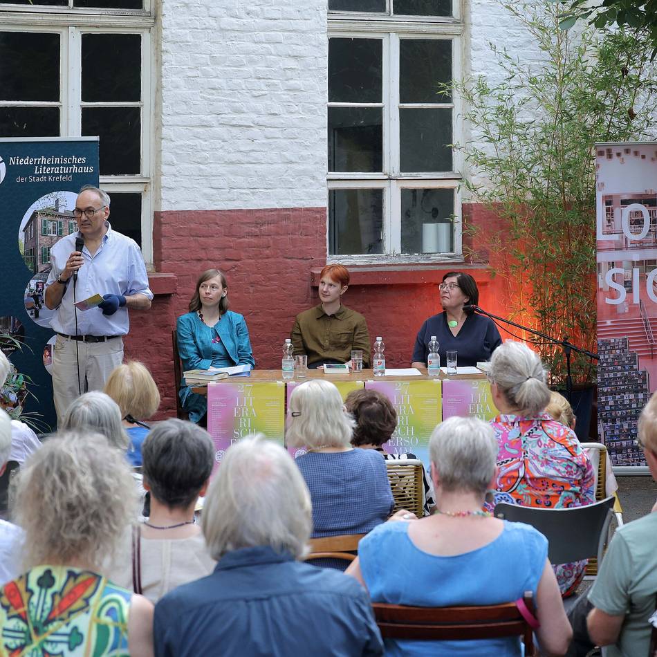 Literarischer Sommer 2026 in Krefeld: Debüt mit rauem Klang eröffnet den Literarischen Sommer