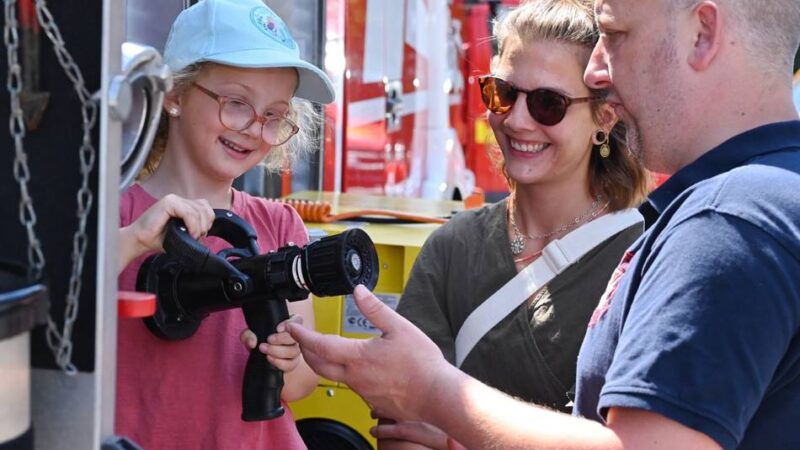 Tag der Offenen Tür in Herkingrade: Feuerwehr stärkt Gemeinschaft im Ort