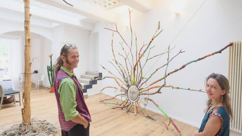 Ausstellung im Möbelhaus Rexing: „Kunst trifft Kleve“ wird verlängert