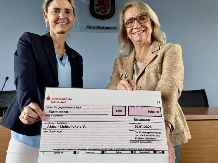 Spende des Kreistags: Freiwillige Politiker-Strafgelder gehen an die Aktion Lichtblicke