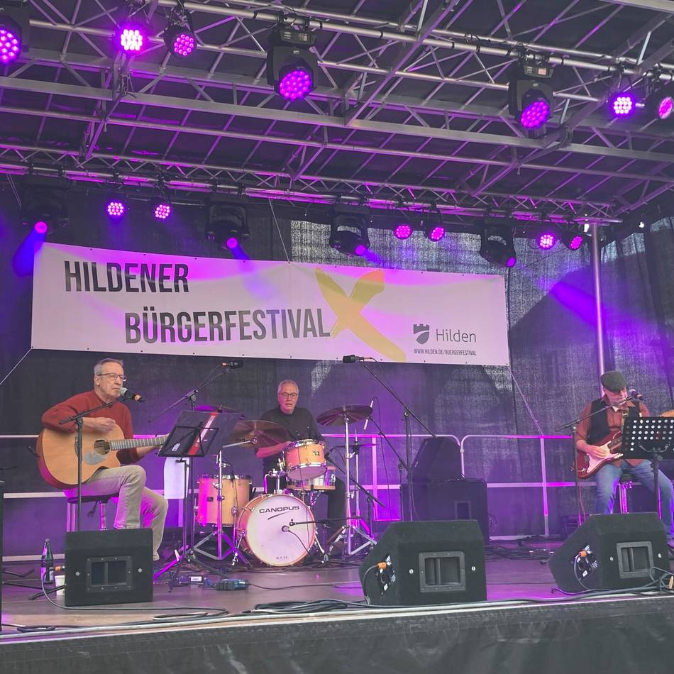 Stadtfestival in Hilden: Bürgerfestival lockt mit Bühnen, Trödel und Bürgermeister-Wette