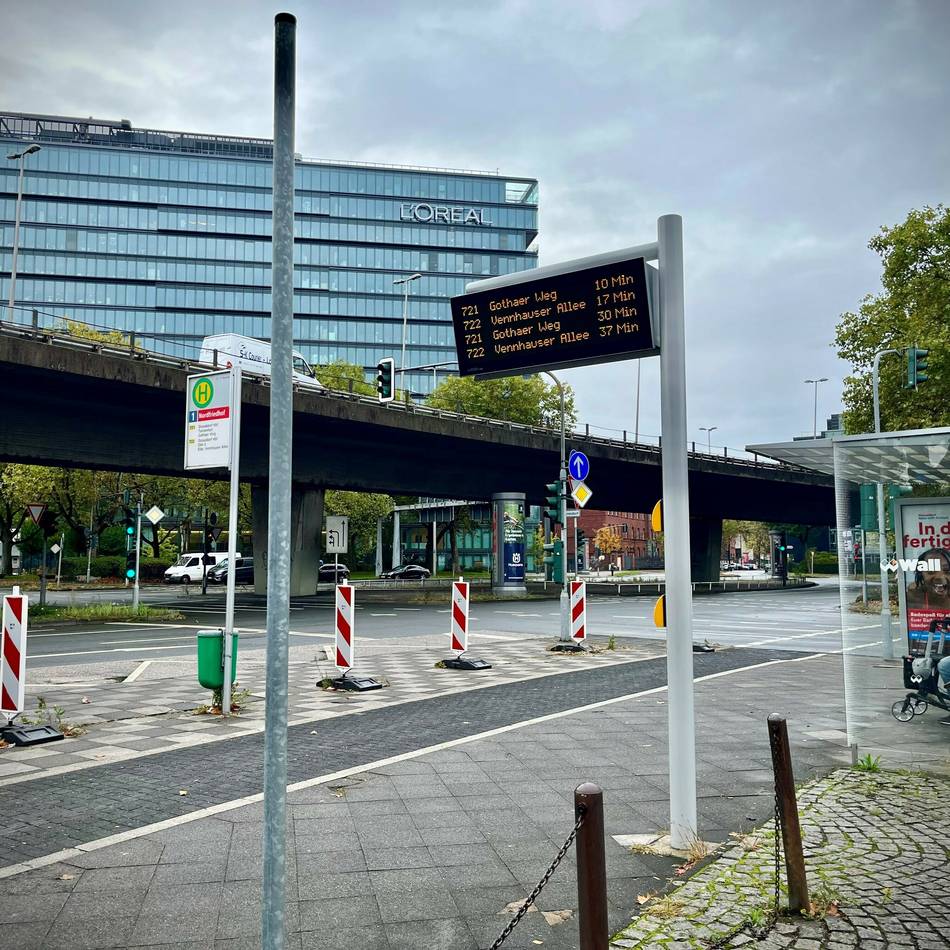 Nahverkehr in Düsseldorf: Bushaltestelle am Nordfriedhof wird barrierefrei ausgebaut