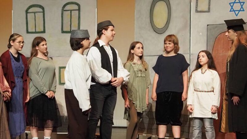 Schultheater in Leverkusen: „Der Golem“ auf der Bühne des Werner-Heisenberg-Gymnasiums