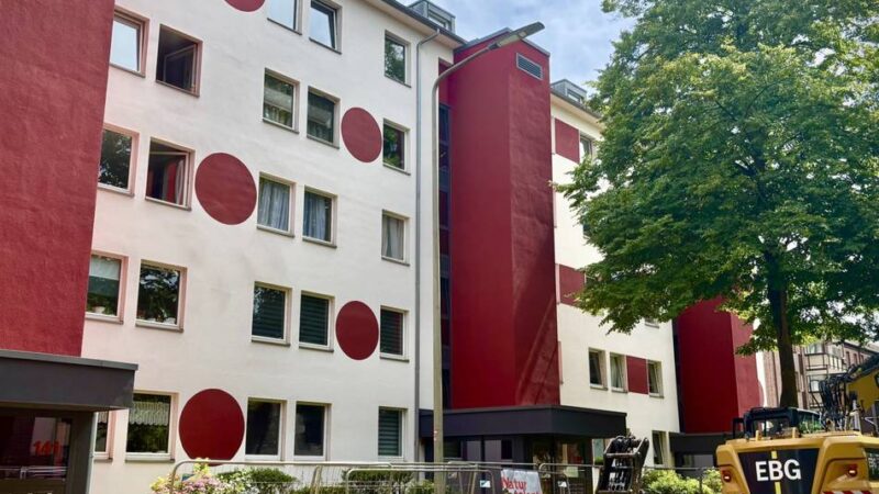 An der Heinrichstraße in Mörsenbroich : Häuser haben nach Kanalarbeiten Setzrisse – „Schaden von mehreren Zehntausend Euro“