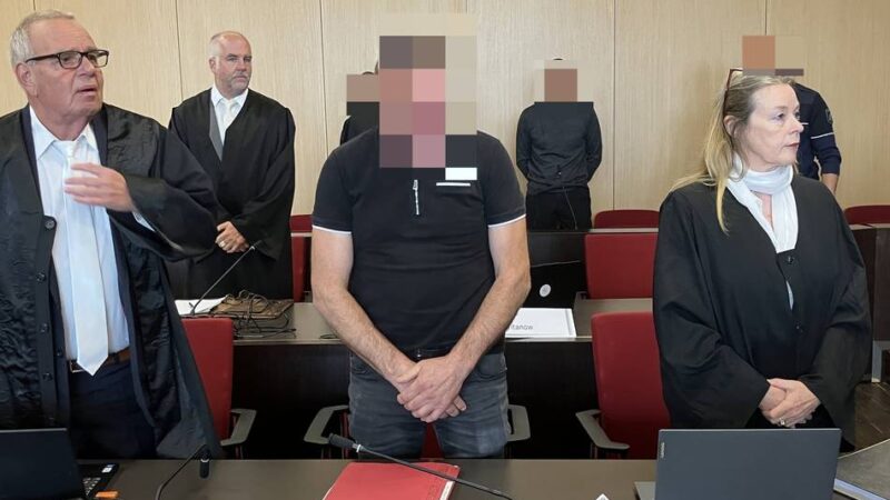 Prozessauftakt in Düsseldorf: Richter lockt Zigarettenschmuggler mit milderem Urteil – wenn sie reden