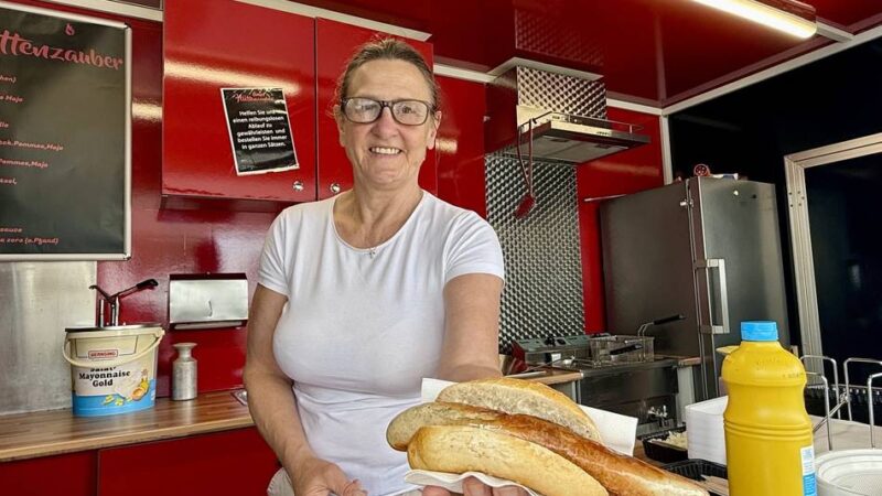 Am Bauernmarkt Lindchen: Nach Explosion von Imbiss in Goch – Barbara Holzki mit Neustart in Uedem
