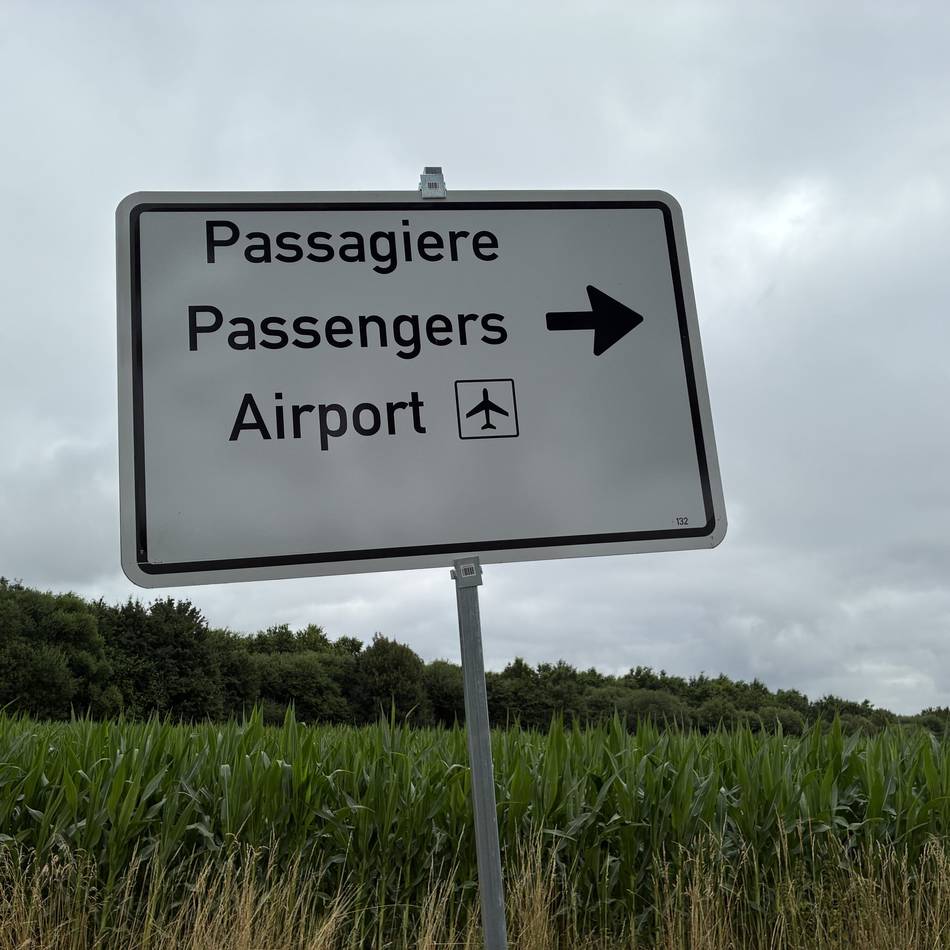 Ferienstart und Festival: Abflug in Weeze während Parookaville – darauf müssen Passagiere achten