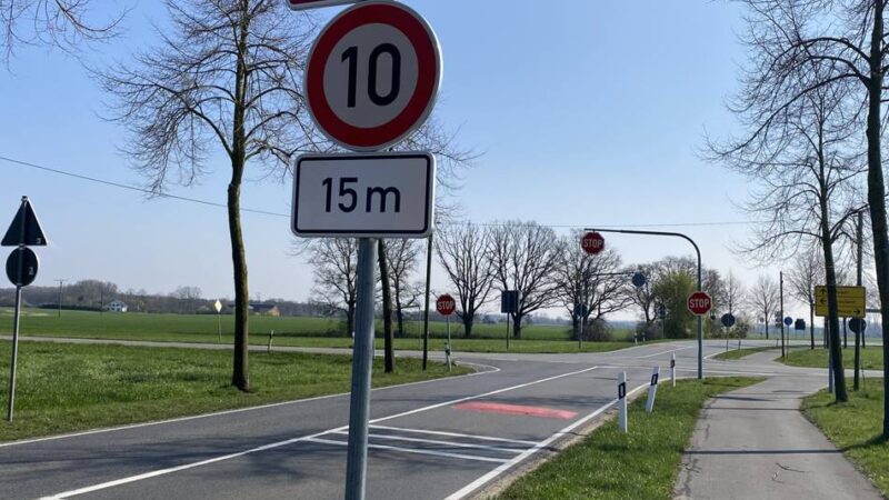 Unfall in Kervenheim: Nach Unfall auf berüchtigter Kreuzung: 72-Jähriger erliegt seinen Verletzungen