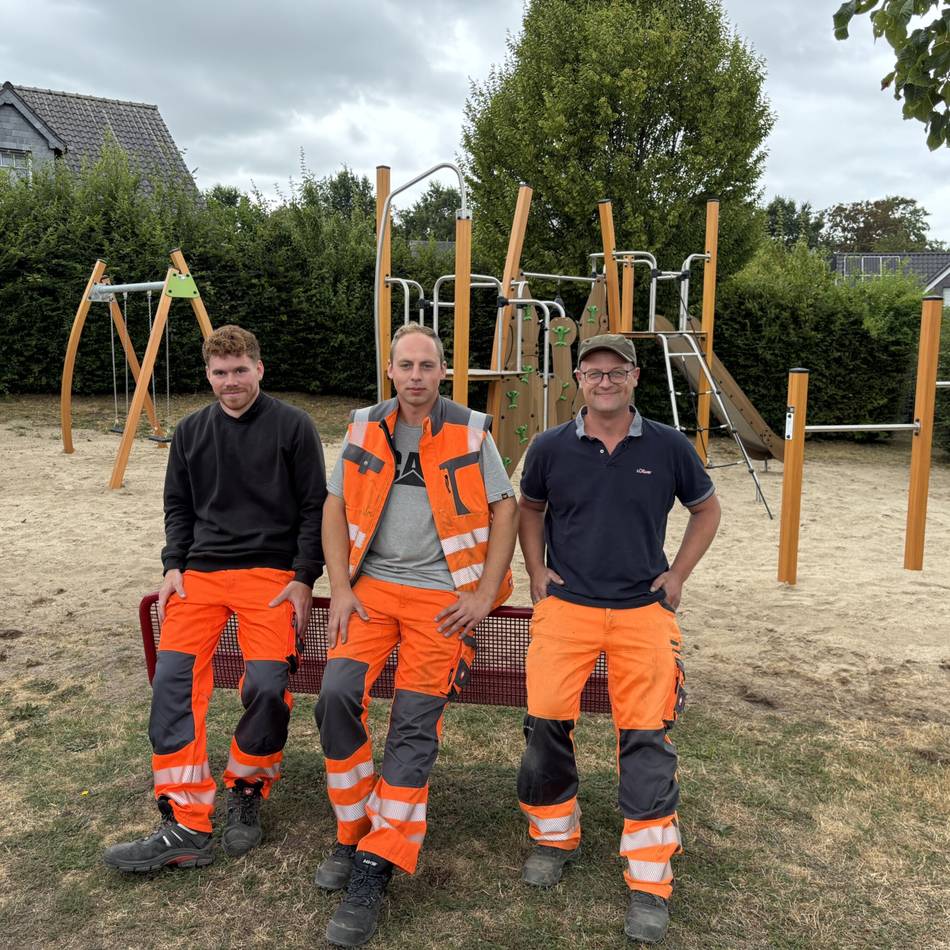 Zum Ferienstart in Issum: Neue Spielgeräte auf dem Spielplatz an der Dahlenmühle