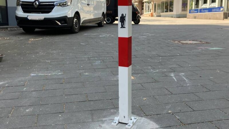 Fußgängerzone in Mettmann: Mettmann sperrt Zufahrt für hydraulische Poller