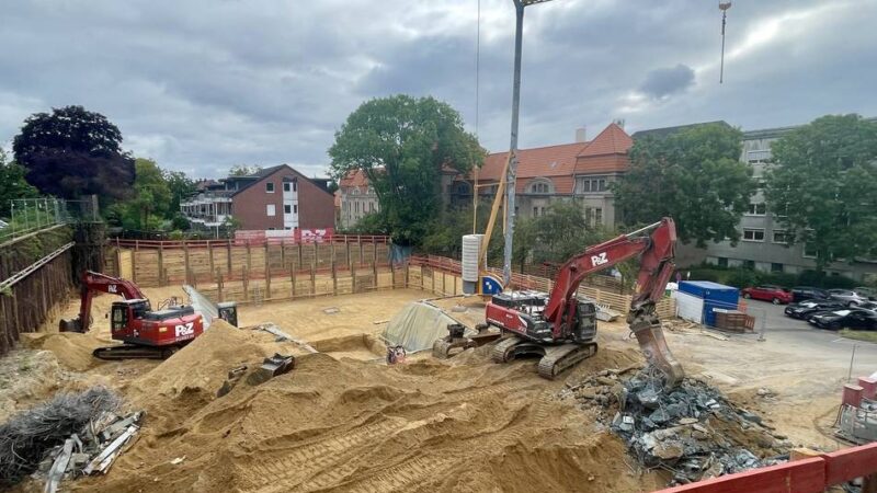 Wohnungsbau in Mönchengladbach: Das Parkhaus am Gericht ist Geschichte