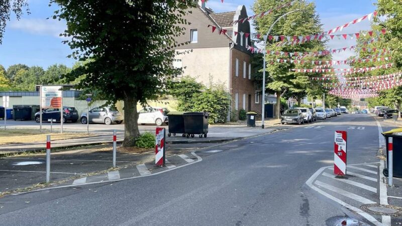 Parkraum-Ärger in Mönchengladbach: Politik lässt Pfosten am Südwall entfernen