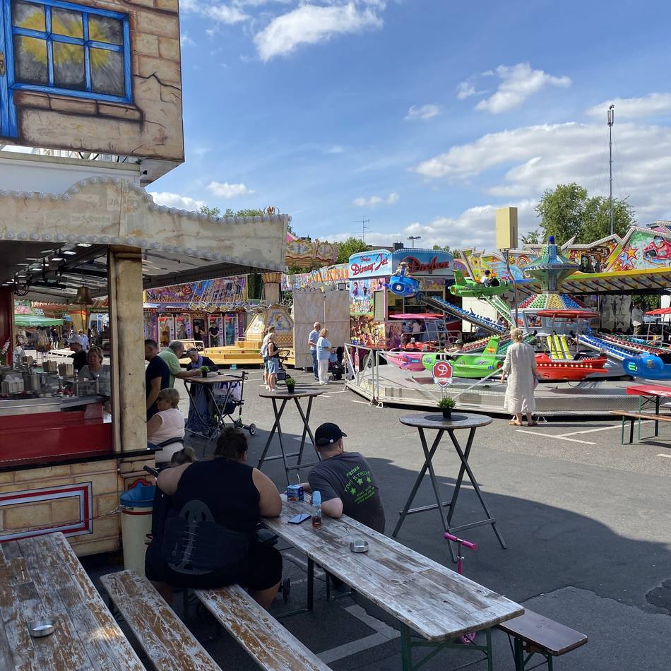 Kirmeseröffnung in Uerdingen: Was ein Kirmesbesuch in Uerdingen in diesem Jahr kostet