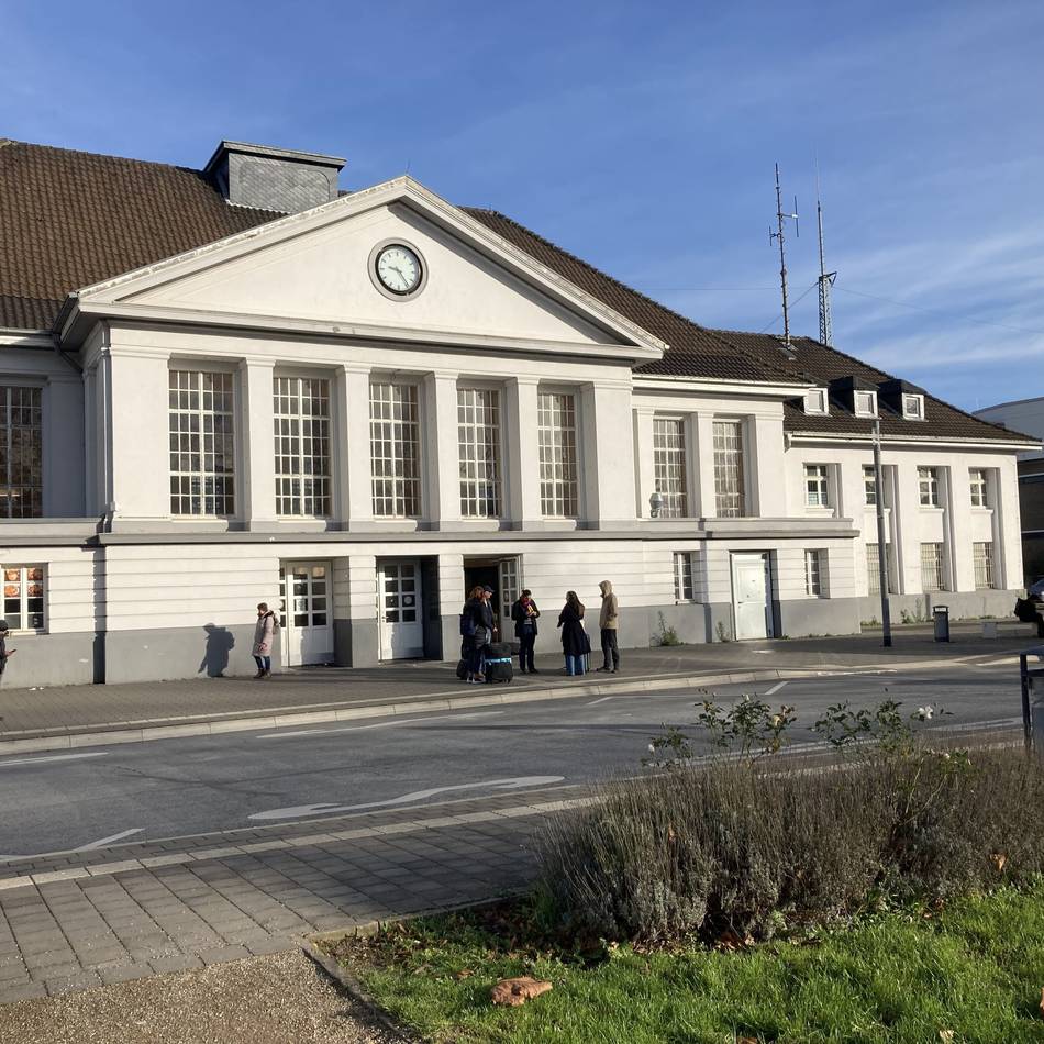 Ausbleibende Zahlungen: Kein Strom mehr am Viersener Bahnhof?