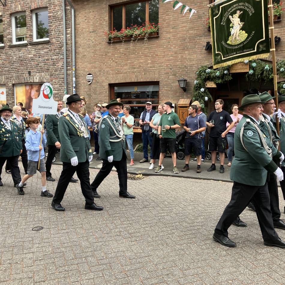 Diözesanjungschützentag in Rees-Haldern: Ein Festival für junge Schützen