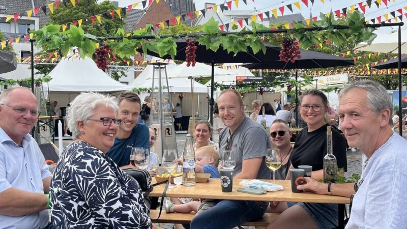 „Wenn er schmeckt, ist er gut“: Gocher Weinmeile zeigte, was guten Wein ausmacht