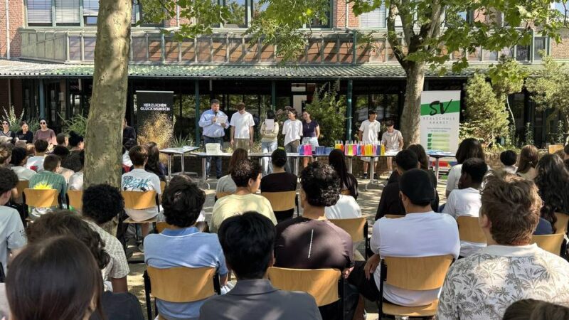 Zweite Schule in Kaarst: Realschule erhält Fair-Trade-Siegel
