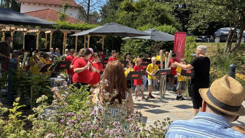 Musikschule Wermelskirchen: Spontane Jam-Session und Platzkonzert