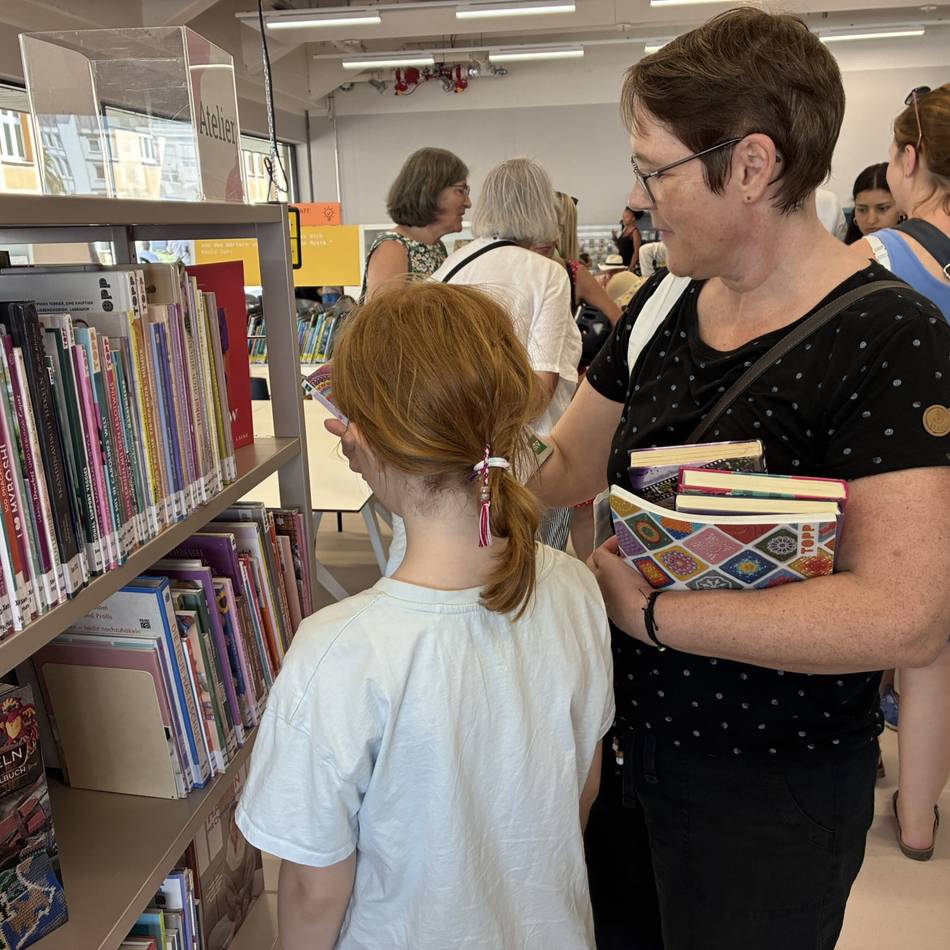 Eröffnung in Rheydt: „Die Bibliothek wurde aus ihrem Dornröschenschlaf geholt“