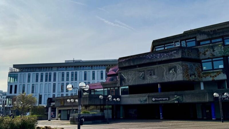 „Schadet dem Ruf unserer Stadt“: Kritik an Forderungen zum Seidenweberhaus