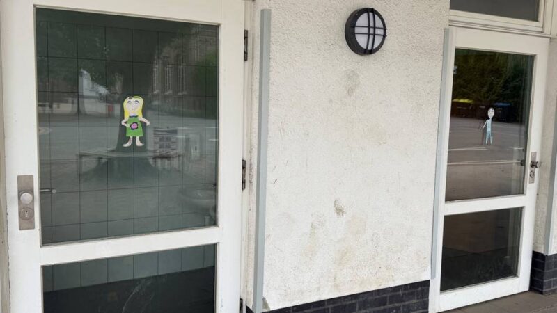 Schule in Düsseldorf: „Panik-Schlösser“ in Grundschul-Toiletten angebracht