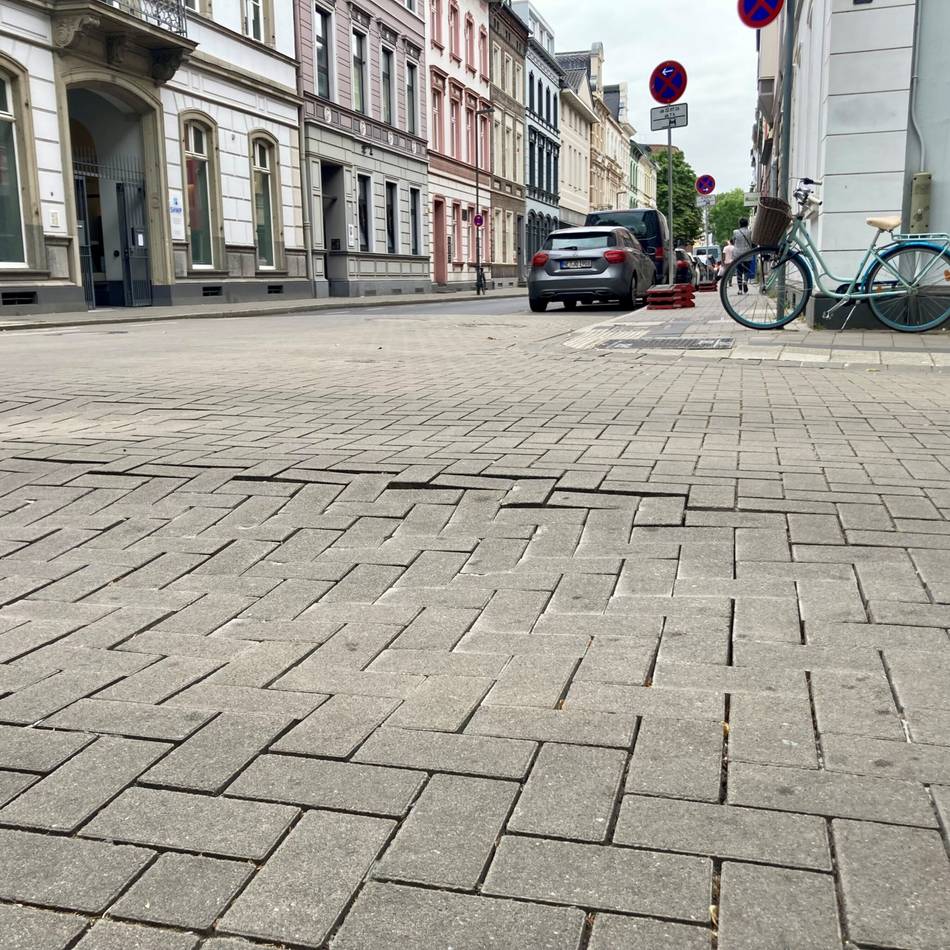 Baustelle in der Neusser Innenstadt: Kreuzung Erftstraße wird für drei Tage gesperrt