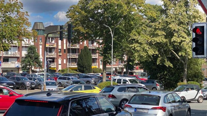 Straßen.NRW bezieht Stellung: Die schlimmsten Ampelschaltungen Kleves – „Es ist eine Katastrophe“