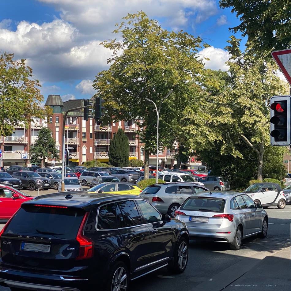 Straßen.NRW bezieht Stellung: Die schlimmsten Ampelschaltungen Kleves – „Es ist eine Katastrophe“
