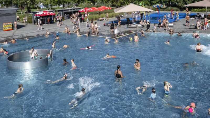 Ansturm auf Düsseldorfer Freibäder : Über 100.000 Besucher in zehn Tagen