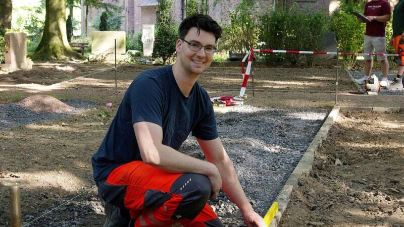 Ausbildung beim DBX in Xanten: Hier leitet der Azubi die Baustelle