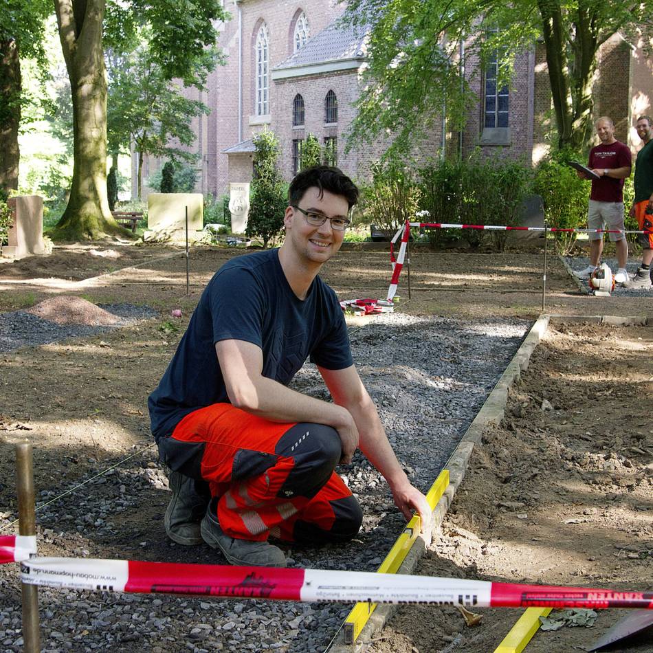 Ausbildung beim DBX in Xanten: Hier leitet der Azubi die Baustelle