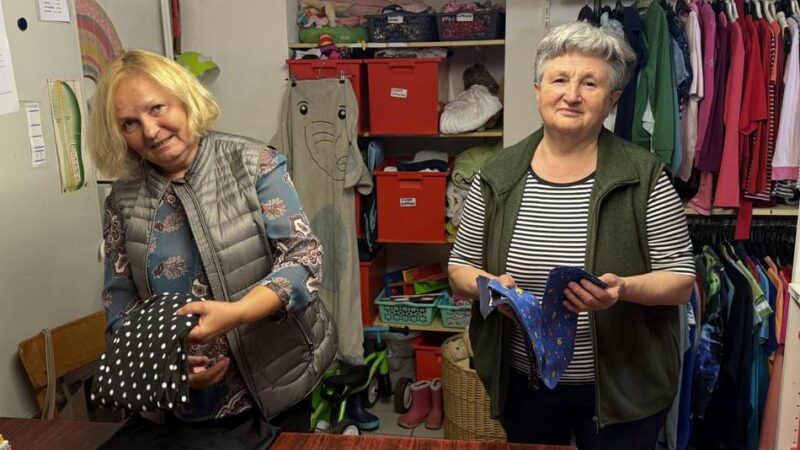 Ehrenamt in Radevormwald: Caritas-Kleiderhilfe sucht dringend Verstärkung