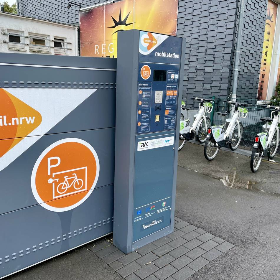 Auszeichnunge für Nahverkehr im Rheinisch-Bergischen Kreis: Mobilstationen gewinnen internationalen Preis in Brüssel