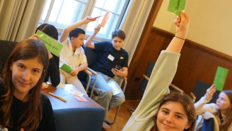 Kommunalpolitik in Dormagen: Stimme der Jugend oder „Parteisoldaten“? Jugendparlament in Dormagen soll kommen