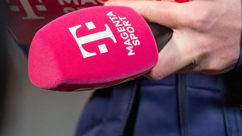 TV-Rechte-Vertrag perfekt: Telekom zeigt auch Fußball-WM 2030 auf Magenta TV