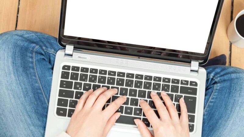 Polizei Oberberg gibt Verhaltenstipps: Betrüger zocken Verkäufer auf Portal für Kleinanzeigen ab