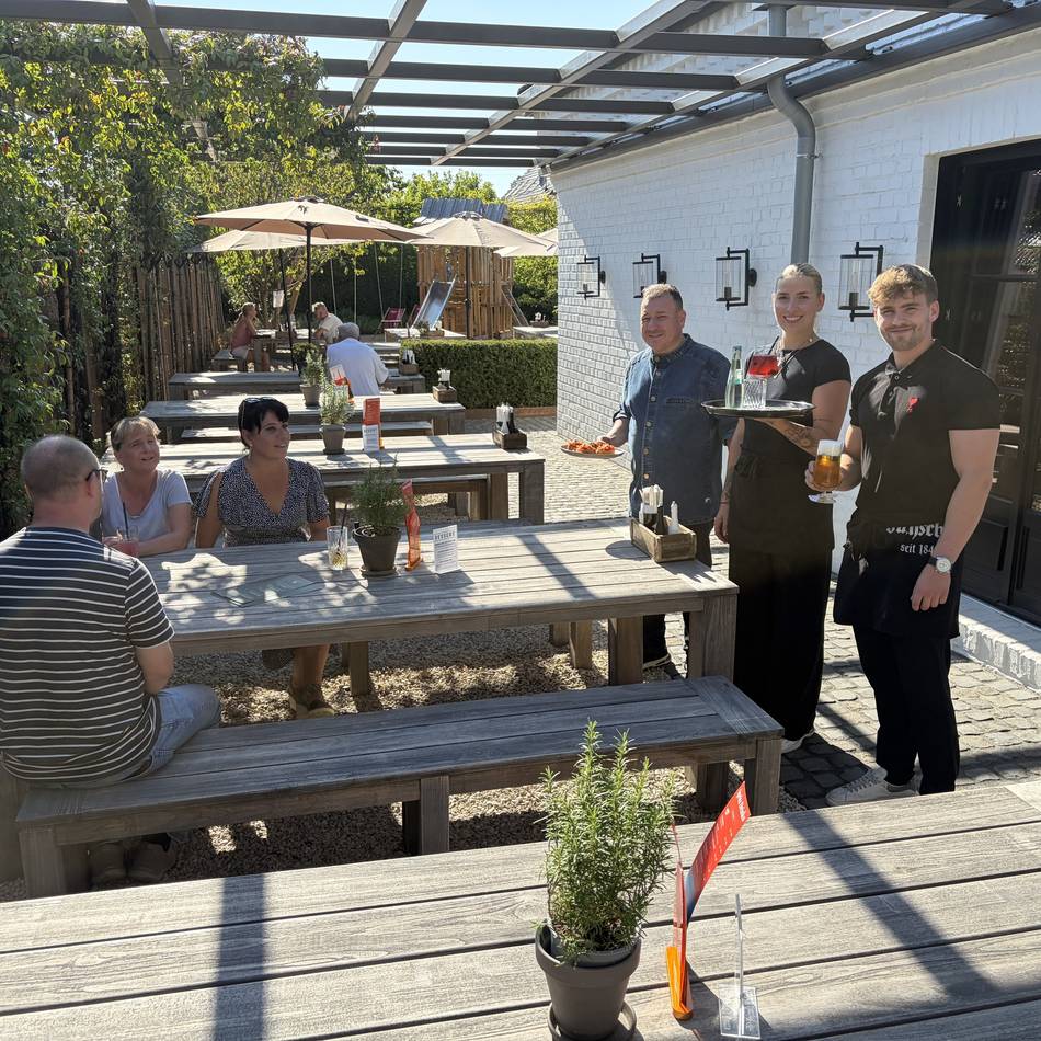 Draußen genießen in Meerbusch: Ein Platz an der Sonne in Strümp