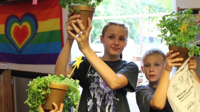 Woche der Nachhaltigkeit: Pesto schlägt Muschelnudeln – Kinder siegen beim Kochduell in Neuss