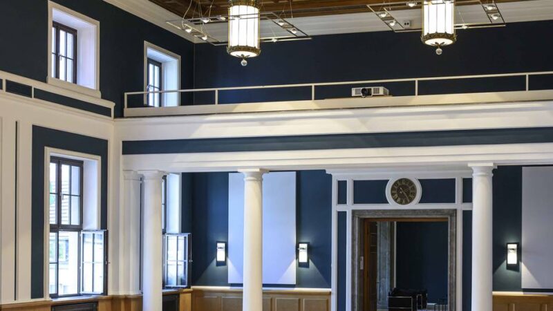 Neue gute Stube der Stadt: Diesen prächtigen Saal im Neusser Rathaus kann man jetzt mieten
