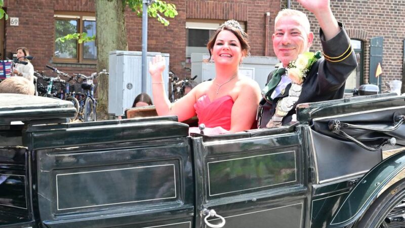 Schützenfest in der Zollfeste: Freudentränen, Rührung und Dankesgesten in Zons