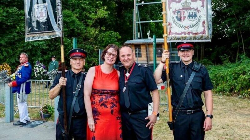 Vogelschießen in Reuschenberg: Zäher Vogel, langer Abend – und ein neuer König