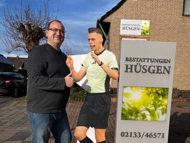 Charity-Turnier in Dormagen: Promi-Schiedsrichter „Qualle“ pfeift für trauernde Kinder
