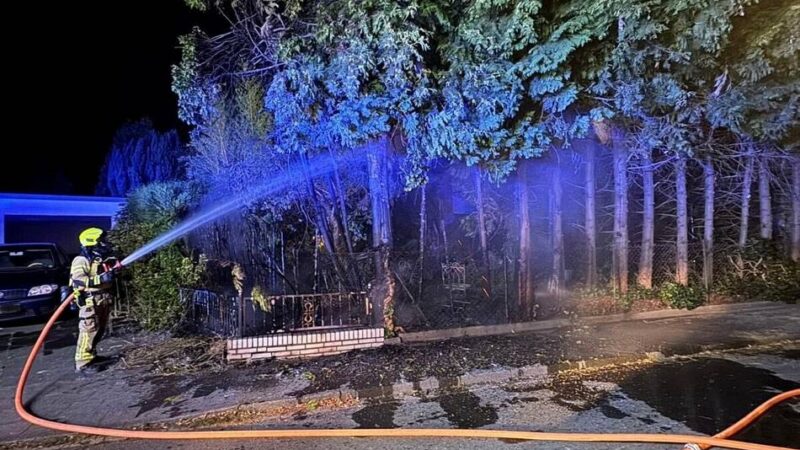 Wieder Brände in Korschenbroich: Drei Feuer in der Nacht und in den frühen Morgenstunden
