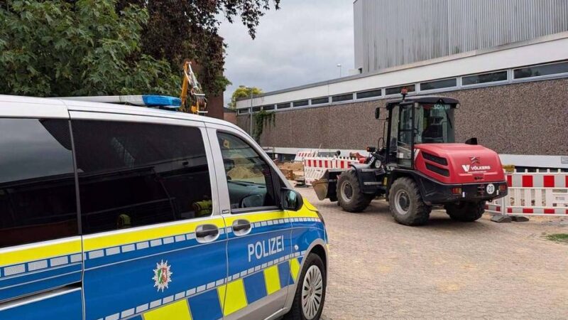 Baustelle in Emmerich: Weltkriegsgranate am Stadttheater gefunden