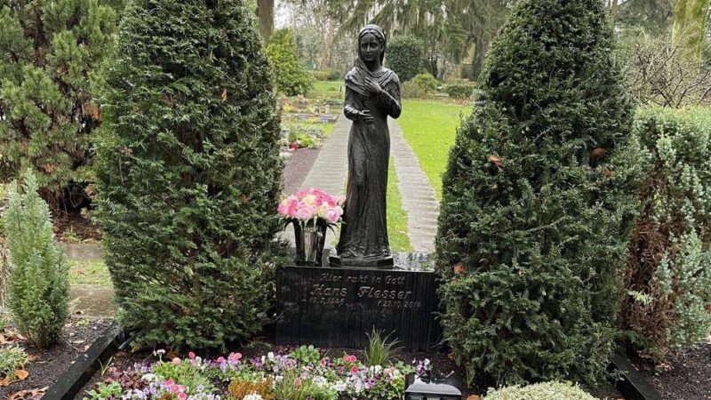 Vorfälle in Mönchengladbach: Bronzediebe schlagen auf weiteren Friedhöfen zu