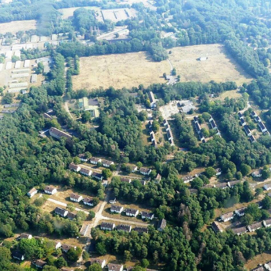 Kaufvertrag abgeschlossen: NRW sichert sich Gelände in Mönchengladbach für zweites Abschiebegefängnis