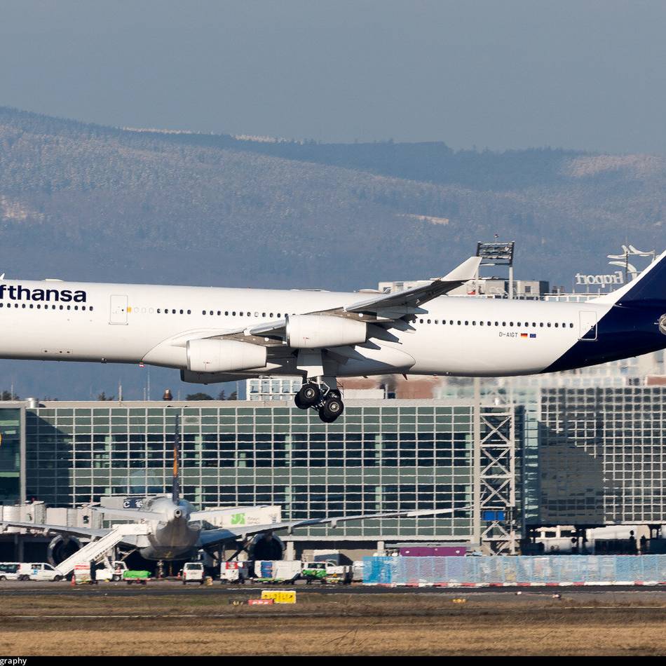 Airbus A340 „Viersen“: Lufthansa-Jet trägt Viersener Namen